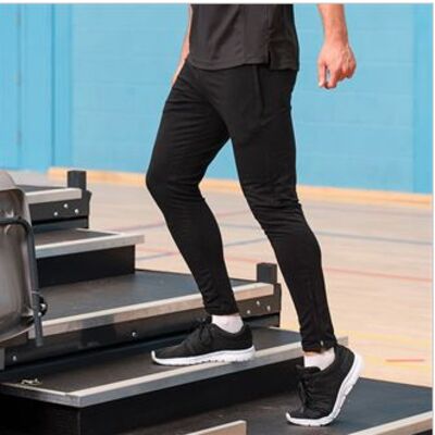 Cool tapered jogpants Thumbnail